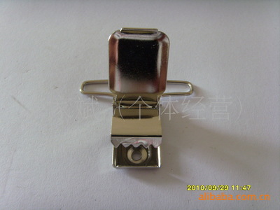 專業供應優質箱包配件與服裝輔料，助力時尚產業升級